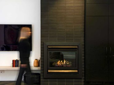 Morada Nero Standard was applied to the wall of the fireplace and feature column