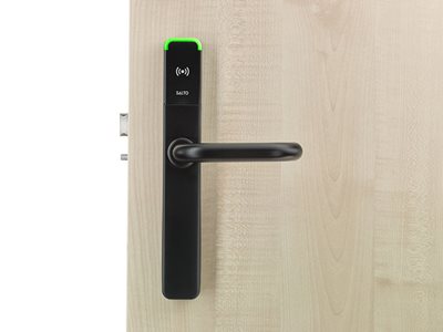 XS4 One Timber Door Black Handle
