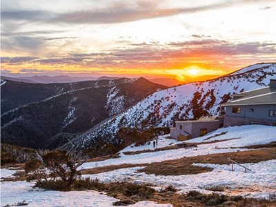 Kingspan Insulated Panels Insulated Roof Hotham Mountain View Sunset