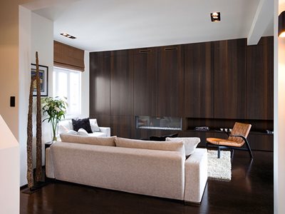 Enhanced Veneer Oak Smoked Robusta Living Room