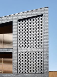 brick facade staircase pattern