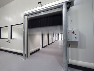 DMF Series RL3000 rapid roller doors offer fast operation at over 1 metre/sec opening speed