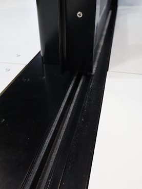 Detailed image of sliding door hardware