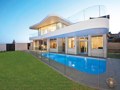 Paragon Residential Curved Exterior Swimming Pool