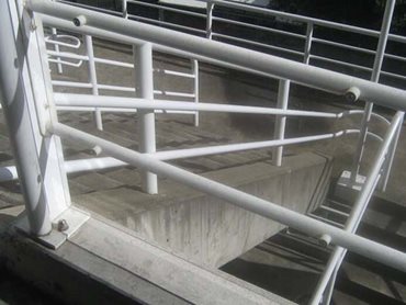 Polycarbonate balustrades at Sydney Football Stadium