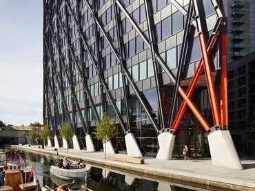 Brunel Building in London featuring an exoskeleton on structural steel columns and beams coated in FIRETEX FX6000 Series and Acrolon polyurethane topcoat.