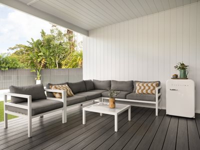 Weathertex Selflok Vgroove Weatherboards Porch