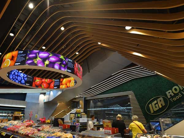 IGA Romeo&rsquo;s Food Hall is an excellent example of SUPAWOOD&rsquo;s design and construct service ability (Photography JadaArt)
