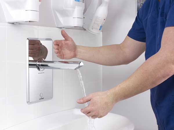 The touch free function is particularly ideal for general hand hygiene within healthcare facilities
