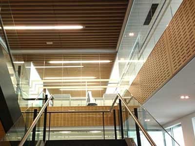 Ultraflex’s slotted laminate panels were specified to cover the spandrel sections around the open stair voids between floors