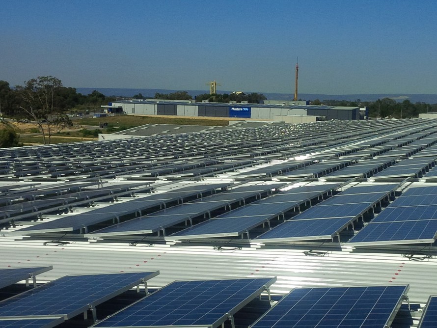 Western Australia&#39;s largest private solar array covers the roof of this food distribution centre in Perth&#39;s south. Image: AAP
