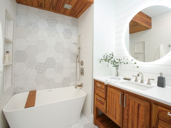 Patchwork bathroom feature wall