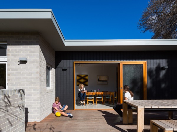 Simple done well: Wonga Street House by Jigsaw Housing Architects
