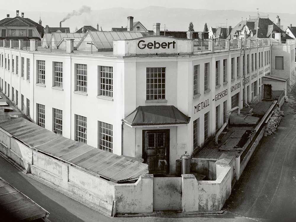The first Geberit factory in Rapperswil built 1917-1921