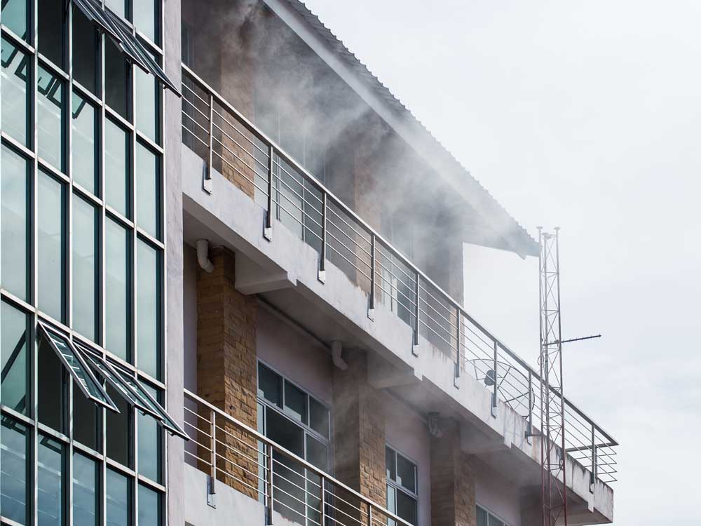 Fire-resistant materials can reduce the impact of fire on the structure